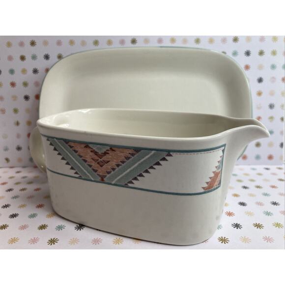 Mikasa Intaglio Santa Fe Gravy Boat Plus Base Plate CAC24 Southwest Dinnerware - Picture 4 of 9